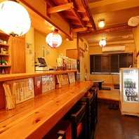 圧迫感を抑えた見渡しやすい店内