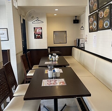 Govinda Curry Bar ゴヴィンダ カレーバーの雰囲気1