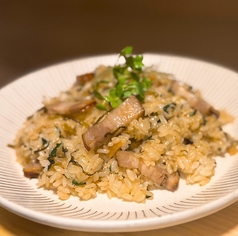 燻製香る和風ガーリックライス