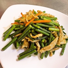 エビとトマトと玉子炒め/鶏肉の辛口炒め/肉とにんにくの芽炒め/麻婆茄子