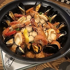 Dining&Cocktail LUCKY STAR BARの特集写真