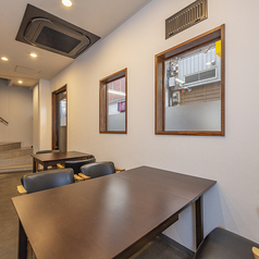 惣菜ダイニングしめやの雰囲気1