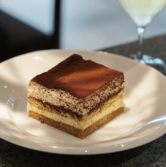 MAISON YWEの特集写真