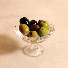 オリーブ盛り合わせ