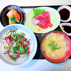 馬カルビ炙りご飯＆馬刺し定食