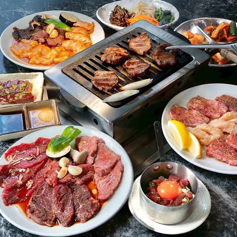 上板橋駅7分◆昭和風な落ち着く店内で楽しむ下町焼肉！産地直送の厳選牛をご堪能あれ