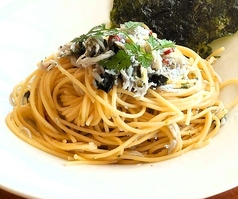 釜揚げしらすと韓国のりのペペロンチーノ