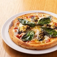 【期間限定メニュー】牡蠣ピザ