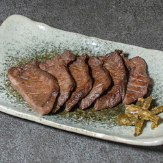 牛タン炭火焼き