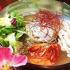 韓国サラダ冷麺