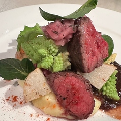 牛ハラミ昆布締めの藁焼き