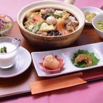 岡山県産の旬野菜がたっぷり！のんびりおひとり様でのお食事にピッタリなメニューもございます。