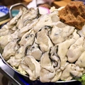 料理メニュー写真 大粒牡蠣がゴロゴロ入った、絶品牡蠣鍋(写真は4人前)