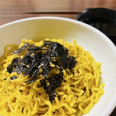 冷やしざるラーメン