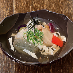 生麩とお餅の湯葉あんかけ