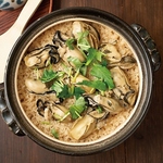 旬の食材を使ったお料理や当店名物料理が勢揃いの飲み放題付コースを豊富にご用意しております！