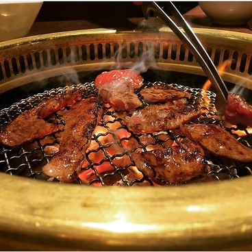 炭火熟成焼肉　ビーフテーブルの雰囲気1