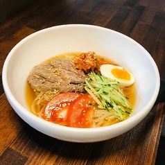 逸品料理や〆の麺、ご飯など種類豊富にご用意してます。