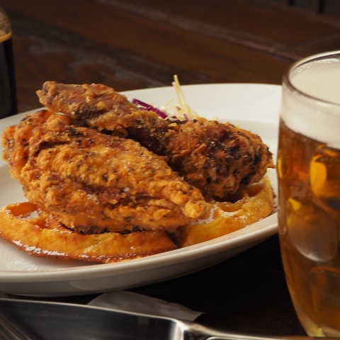 �o�^�[�~���N�`���l�� Buttermilk Channel ���h