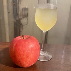 津軽りんごのサングリア
