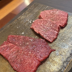 特選黒毛和牛タンとヒレ 梅田焼肉ごりくんの特集写真