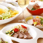 お得に本格和食を楽しめるランチタイムは、女性限定の健康志向の美食ランチのご用意も。