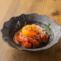 本マグロ　麻辣/サーモンカルボナーラユッケ