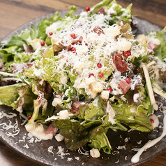 馬ハムのシザーサラダ