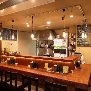 spicemobb カレーとアテと酒の雰囲気1