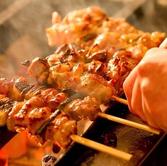 串焼きの5本盛り合わせ(タレ/塩)