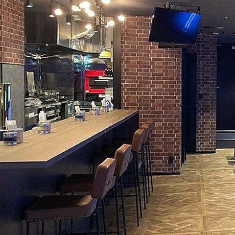 _[crA|o[ Hide Out nChAEg VhʂX