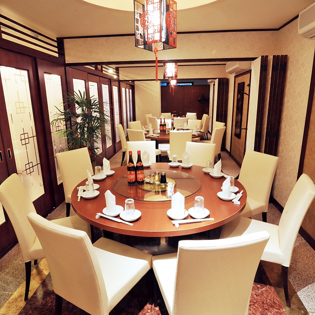 個室多数の最大100名様まで宴会可能です♪