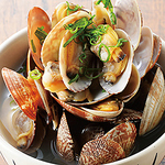 大盛りアサリの酒蒸し