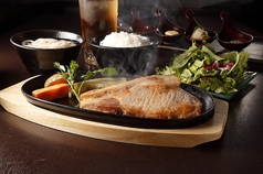 US産 熟成赤身肉のGRILLステーキ ガーリックバターソース