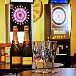 広々店内は110名規模まで貸切OK！ビュッフェスタイルも♪人数のご相談はお気軽に☆