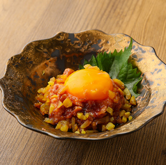 とろたくユッケ