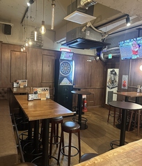 店内丸ごと貸切でのご利用が可能です!貸切時にはカラオケやダーツを自由に楽しめるため、大人数でのパーティーや打ち上げ、二次会が一段と盛り上がります◎下北沢駅徒歩1分の好立地で、ゲストの皆様も集まりやすいのが嬉しいポイント。お気軽にご相談ください♪
