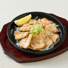 ねぎ塩で食べる自家製塩豚