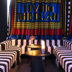 25名様から最大40名様まで貸切OK！お一人様 5,500円（税込）飲み放題付き で、気兼ねなくゆったりと本格中華をお楽しみいただけます。会社宴会や歓送迎会、同窓会など、大人数のお集まりに最適。コース内容やご予算のご相談も可能です。お気軽にお問い合わせください。