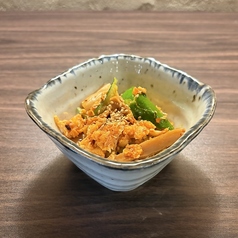 蒸し鶏と極太メンマの食べラー和え