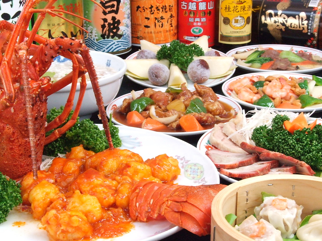 全100種以上♪出来立てあつあつの食べ放題を是非♪2300円！