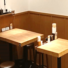 博多とんかつ わか葉 浜松町店の雰囲気3