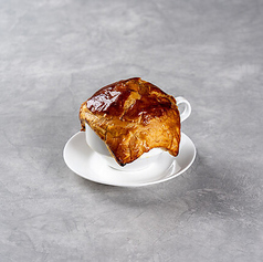 冬季限定！パイ包みのパンプキンスープ