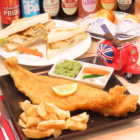 イギリスのソウルフード、フィッシュ＆チップスが味わえる！
