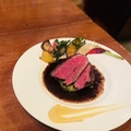 料理メニュー写真&nbsp;本日の銘柄黒毛和牛のステーキ~マデラ酒と黒トリュフのソース~
