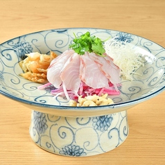 中華風刺身　香味野菜と共に