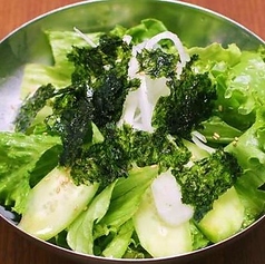 にくじろうサラダ