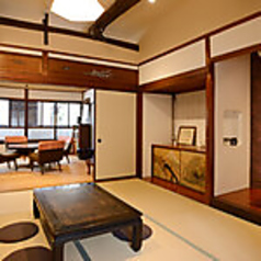 ２階席はネット予約受け付けております◎大変人気ですので、ぜひお早めにご予約ください。※月・水・木・金のみご予約可能です