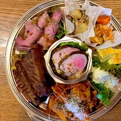 記念日、節句のお祝いには当店のオードブルを