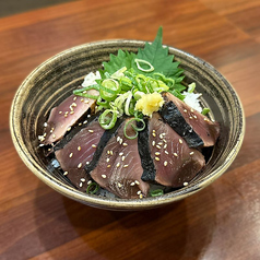 かつおの旨味丼